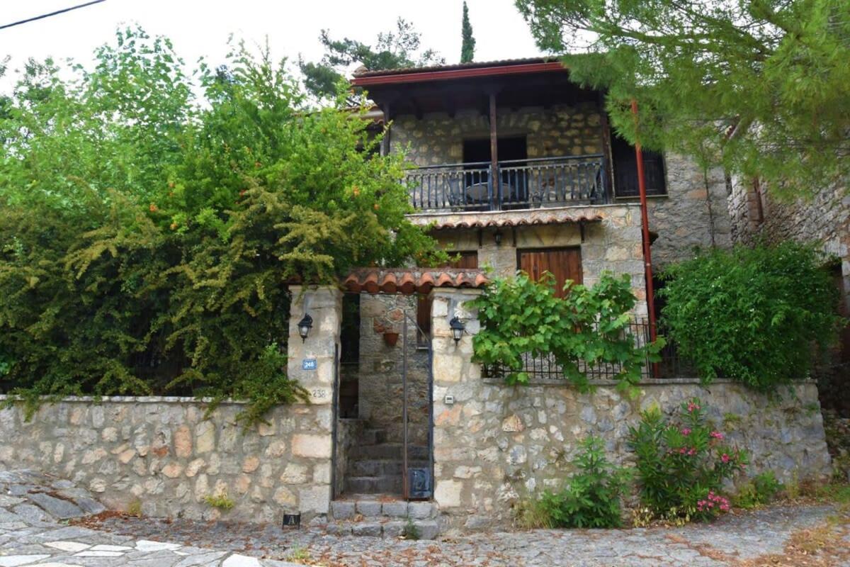 Mariolata Vintage Stone Villa - 4 Season Escape ภายนอก รูปภาพ
