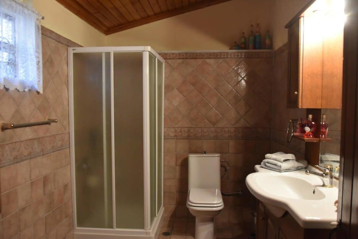 Mariolata Vintage Stone Villa - 4 Season Escape ภายนอก รูปภาพ