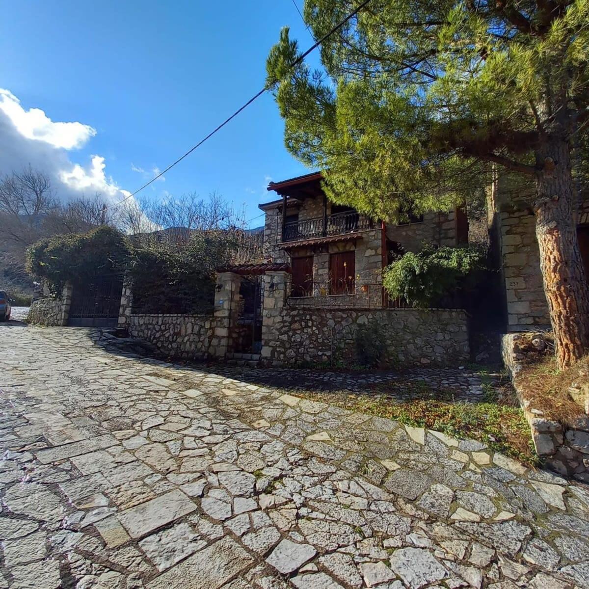 Mariolata Vintage Stone Villa - 4 Season Escape ภายนอก รูปภาพ